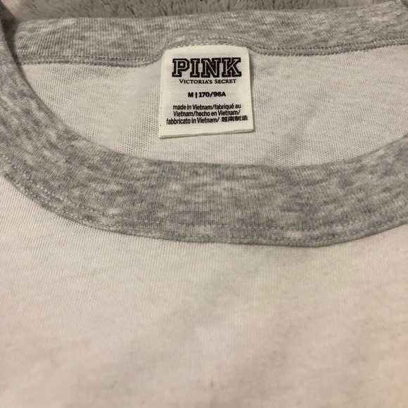 Victoria secret!! - Picture 3 of 3